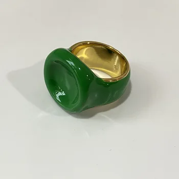 Женское латунное кольцо с зеленой эмалью - Роскошное кольцо из 18-каратного металла для женщин - Модные баги для женщин - Идеальный подарок на годовщину